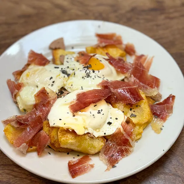 patatas con huevos